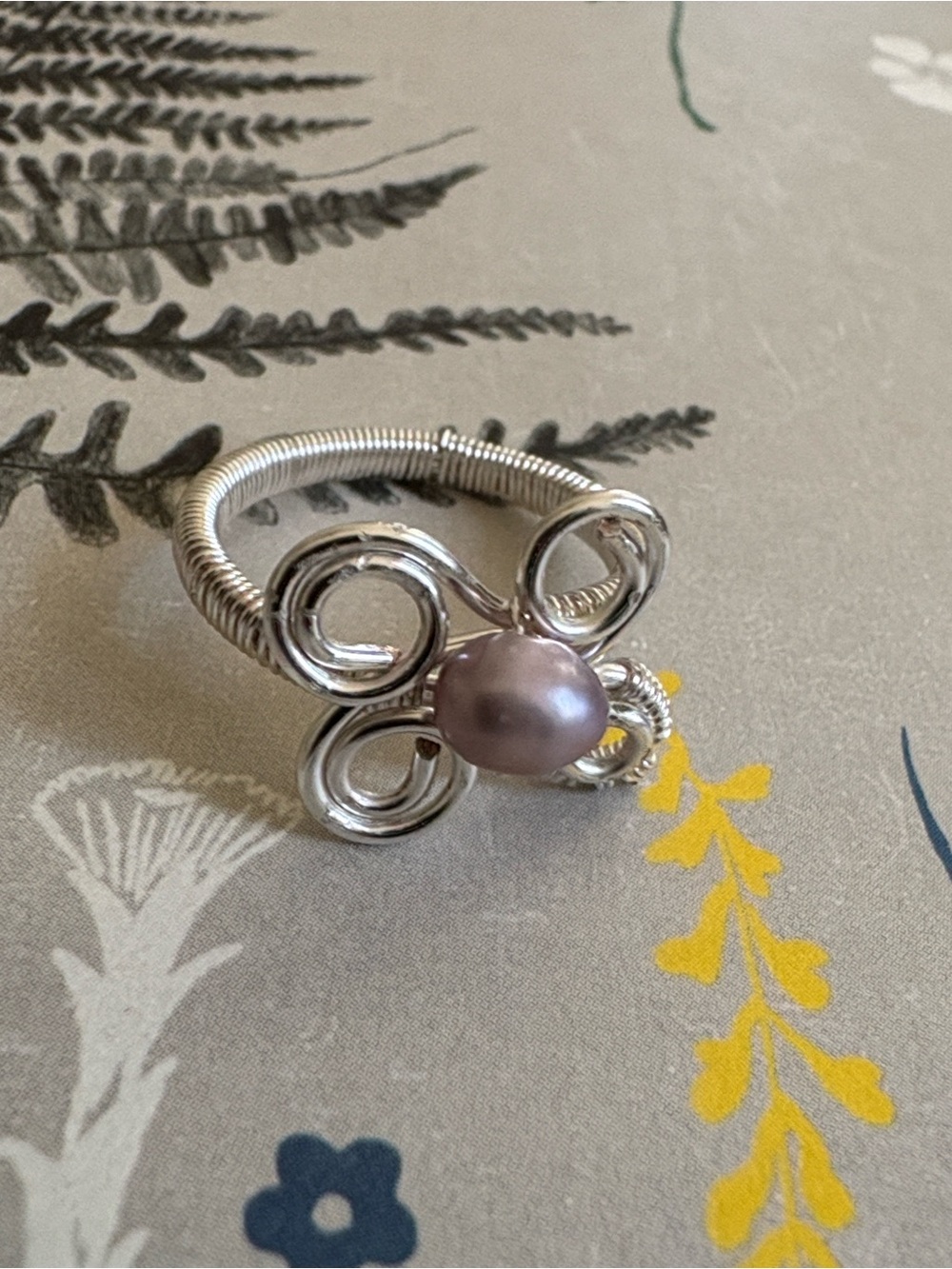 NWOT Real Pearl and Silver Plated Wire Wrapped Ring - Size 6.5